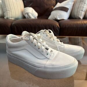 Platform Zans, size 7